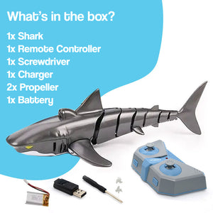 Remote-Control Shark Splash Set